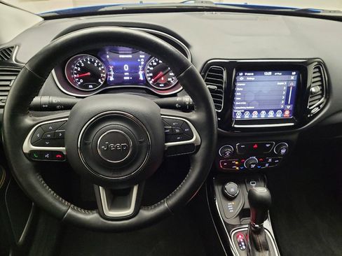 Used 2019 Jeep Compass Limited image 22