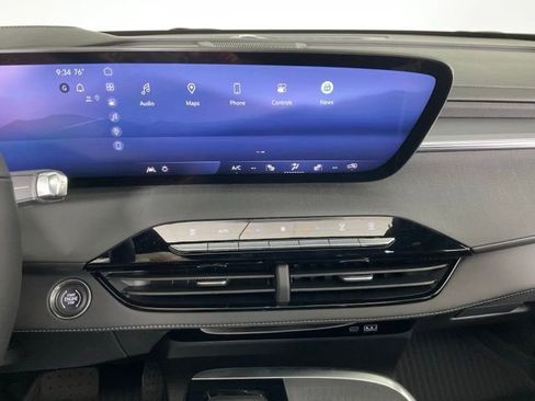 New 2026 Buick Enclave Sport Touring w/ Power Package FWD image 20