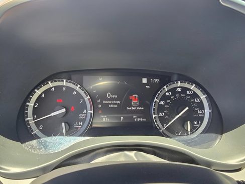 Used 2021 Toyota Highlander Limited AWD/4WD image 17