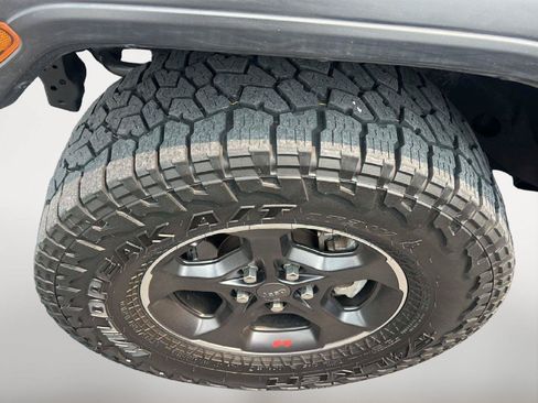 Used 2022 Jeep Wrangler Sport AWD/4WD image 7