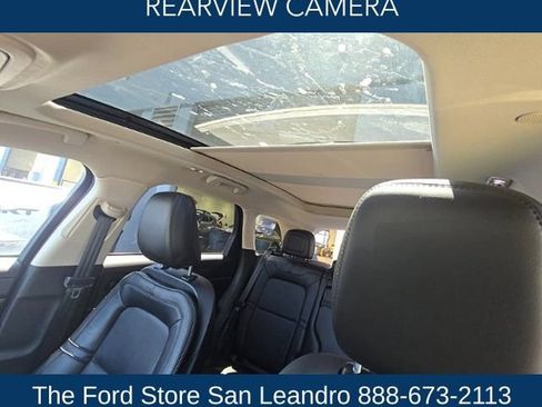 Used 2023 Lincoln Corsair Reserve w/ Equipment Group 202A FWD image 8