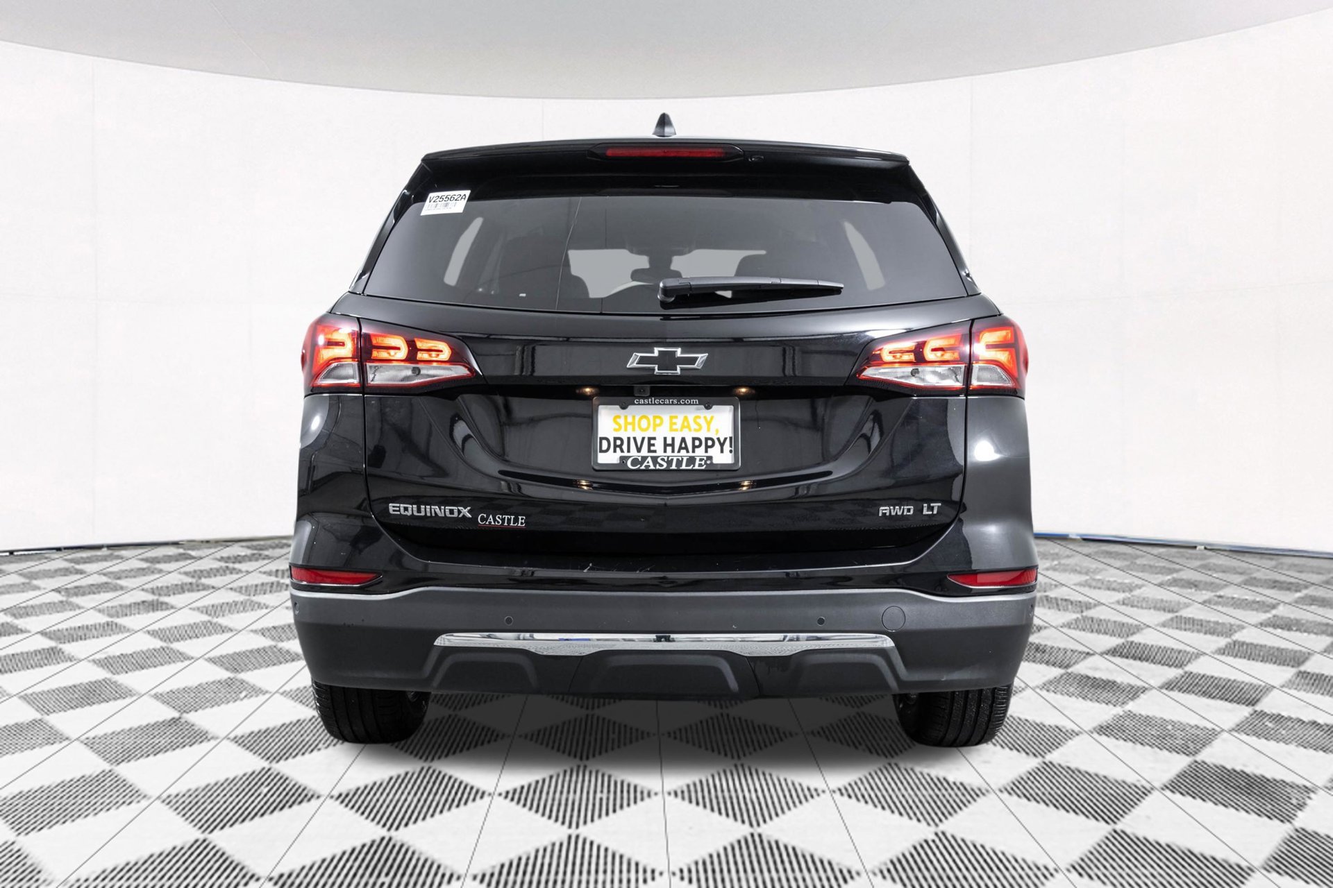 Used 2024 Chevrolet Equinox LT w/ LPO, Floor Liner Package AWD/4WD image 17
