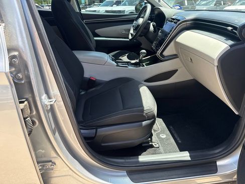 Certified 2024 Hyundai Tucson SEL FWD image 6