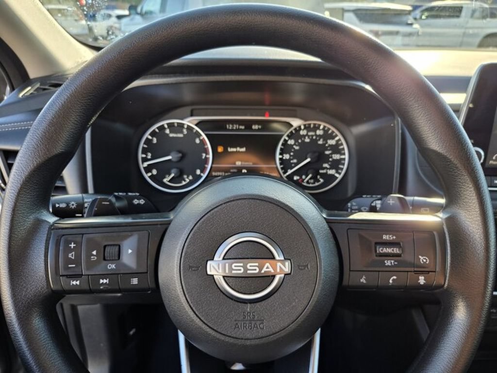 Used 2024 Nissan Rogue S AWD/4WD image 21