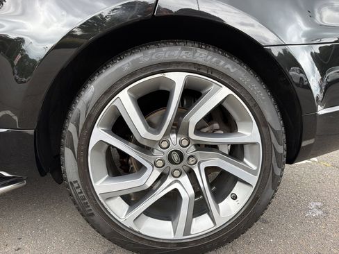 Used 2018 Land Rover Range Rover Sport HSE AWD/4WD image 11