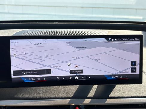 Certified 2025 BMW iX xDrive50 image 26