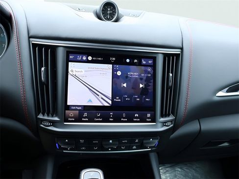 Used 2024 Maserati Levante GT Ultima image 24