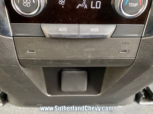 Used 2025 Chevrolet Tahoe LT AWD/4WD image 50