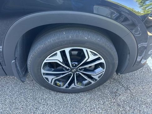 Used 2019 Hyundai Santa Fe Limited AWD/4WD image 3