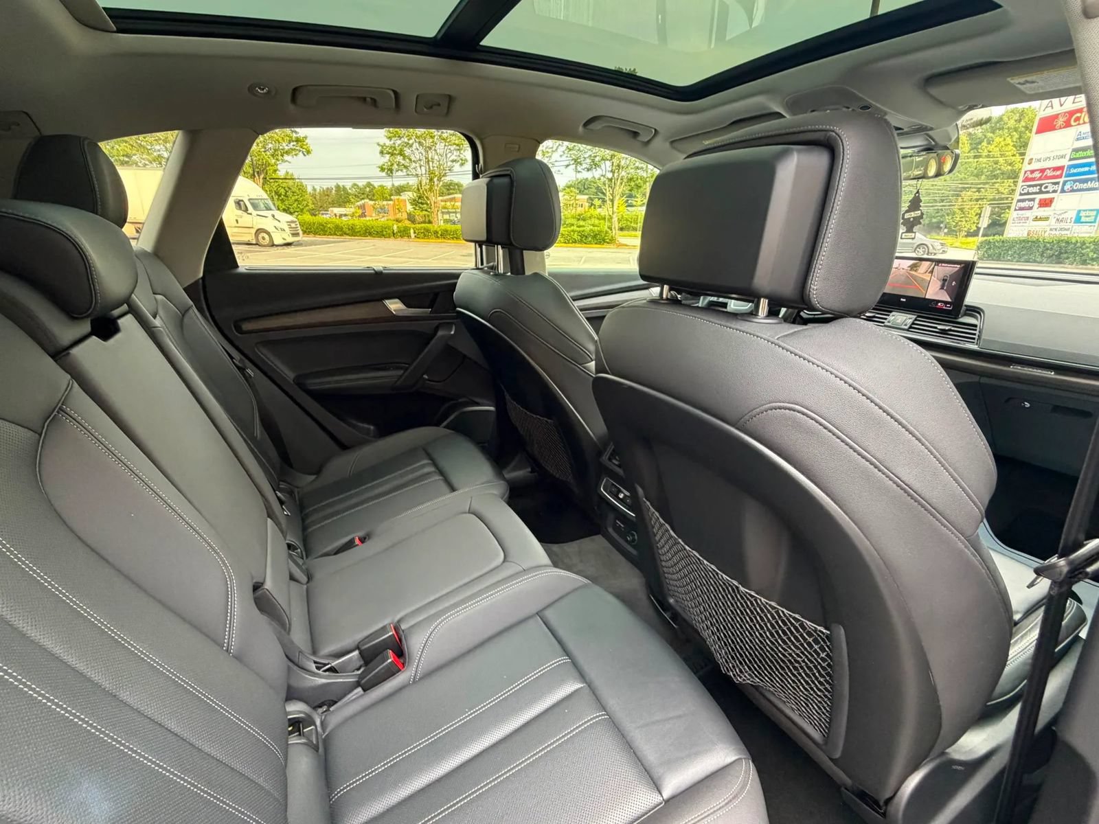 Used 2021 Audi Q5 2.0T Premium Plus w/ Premium Plus Package AWD/4WD image 21