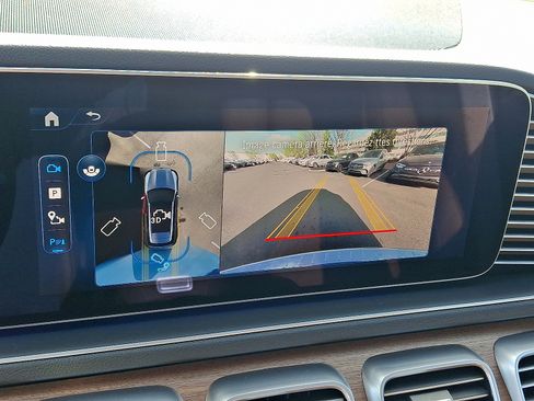 New 2026 Mercedes-Benz GLE 450 4MATIC image 16