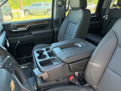 New 2026 Chevrolet Silverado 2500 LT w/ All Star Edition AWD/4WD image 24