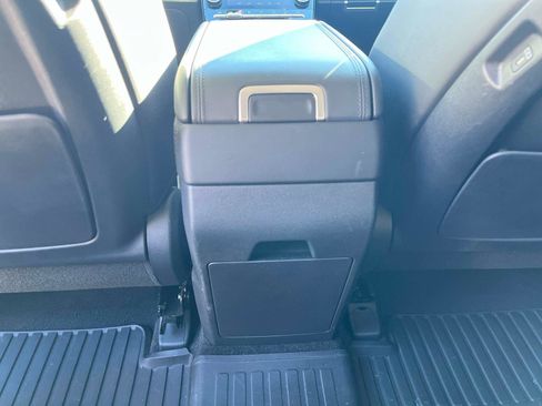 Used 2025 Hyundai Santa Fe XRT image 17