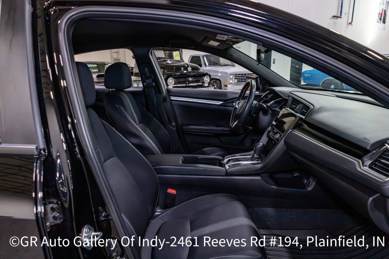 Used 2020 Honda Civic Sport image 31