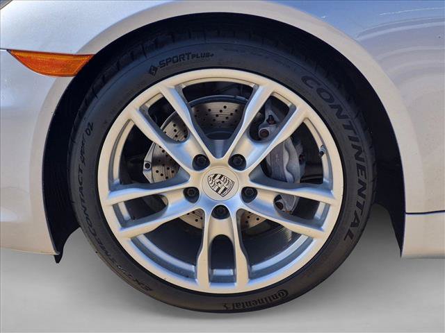 Used 2015 Porsche Boxster RWD image 19