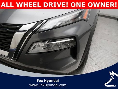 Used 2021 Nissan Rogue SV image 22