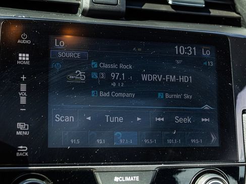 Used 2018 Honda Civic EX image 16