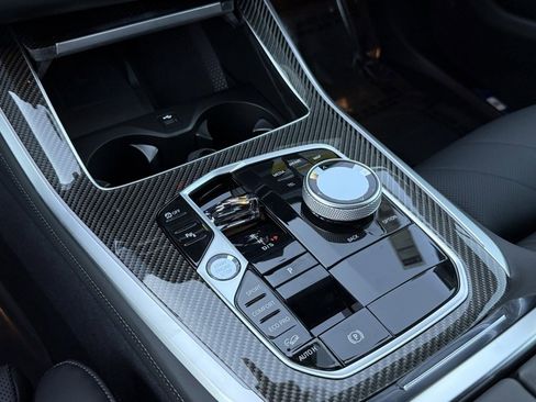 New 2026 BMW X5 M60i image 25