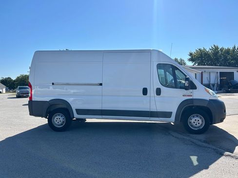 Used 2017 RAM ProMaster 2500 w/ Mopar Trailer Tow Group image 4