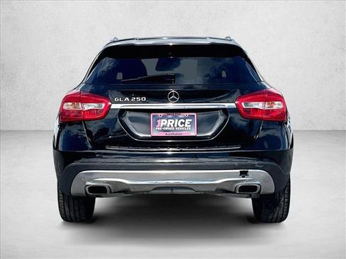 Used 2017 Mercedes-Benz GLA 250 image 4