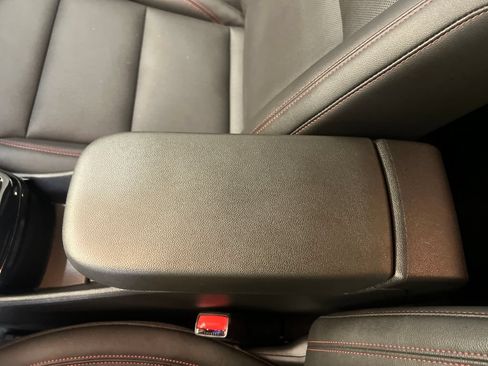 Used 2024 Chevrolet Trax RS w/ Driver Confidence Package FWD image 30