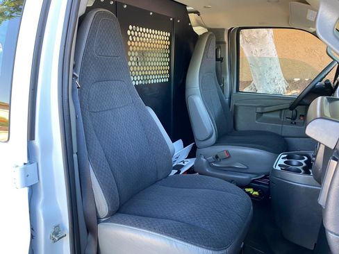 Used 2025 Chevrolet Express 2500 w/ Driver Convenience Package RWD image 32