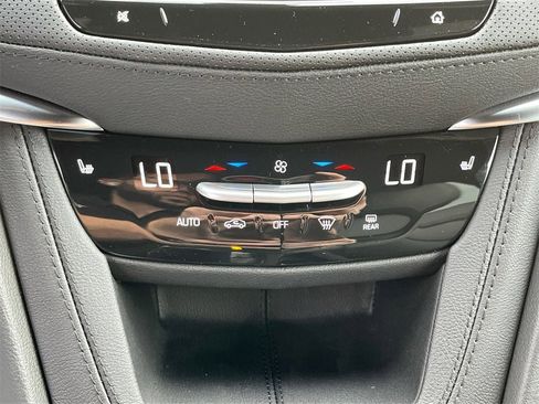 New 2025 Cadillac XT5 Luxury w/ LPO, Floor Liner Package image 15