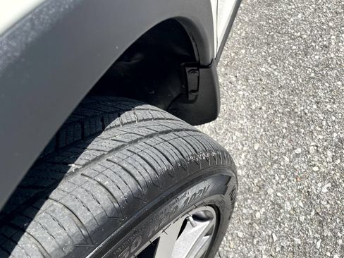 Used 2017 Honda Pilot Elite image 7