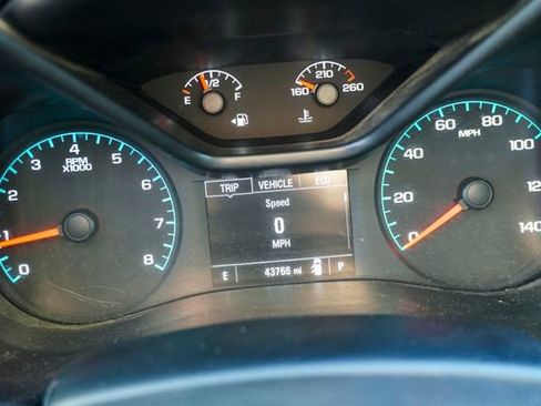 Used 2022 Chevrolet Colorado LT w/ Fleet Safety Package image 28