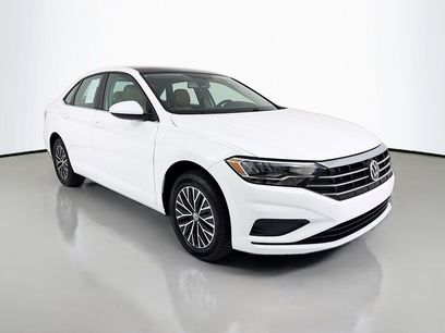 Used 2020 Volkswagen Jetta SE w/ SE Cold Weather Package
