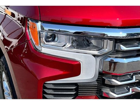 Used 2024 Chevrolet Silverado 1500 LTZ w/ LTZ Convenience Package II AWD/4WD image 33