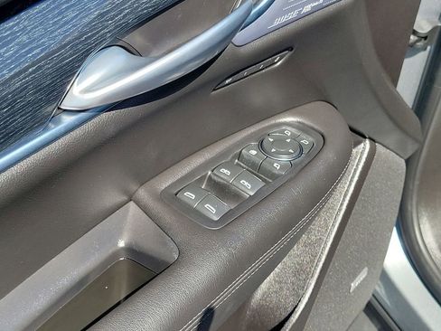 Certified 2024 Cadillac XT5 Premium Luxury image 23