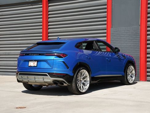 Used 2019 Lamborghini Urus AWD/4WD image 14