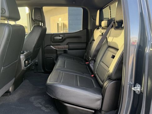 Used 2022 GMC Sierra 1500 Denali w/ Denali Reserve Package image 4