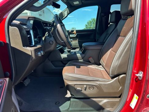 Used 2023 GMC Sierra 1500 Denali AWD/4WD image 8