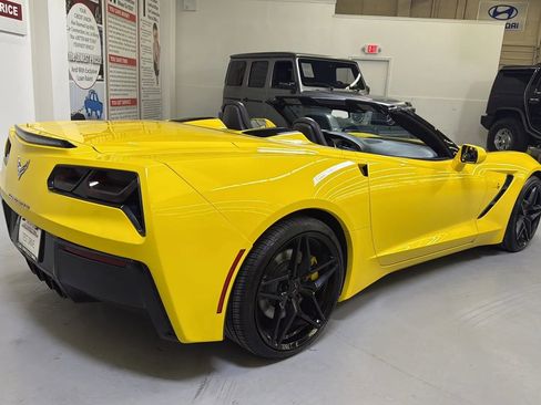 Used 2017 Chevrolet Corvette Stingray Convertible w/ 3LT Preferred Equipment Group image 9