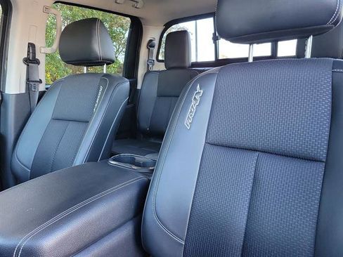 Used 2018 Nissan Titan PRO-4X image 5
