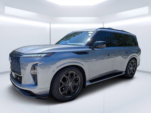 Used 2026 INFINITI QX80 4WD w/ Sport Exterior Package image 7