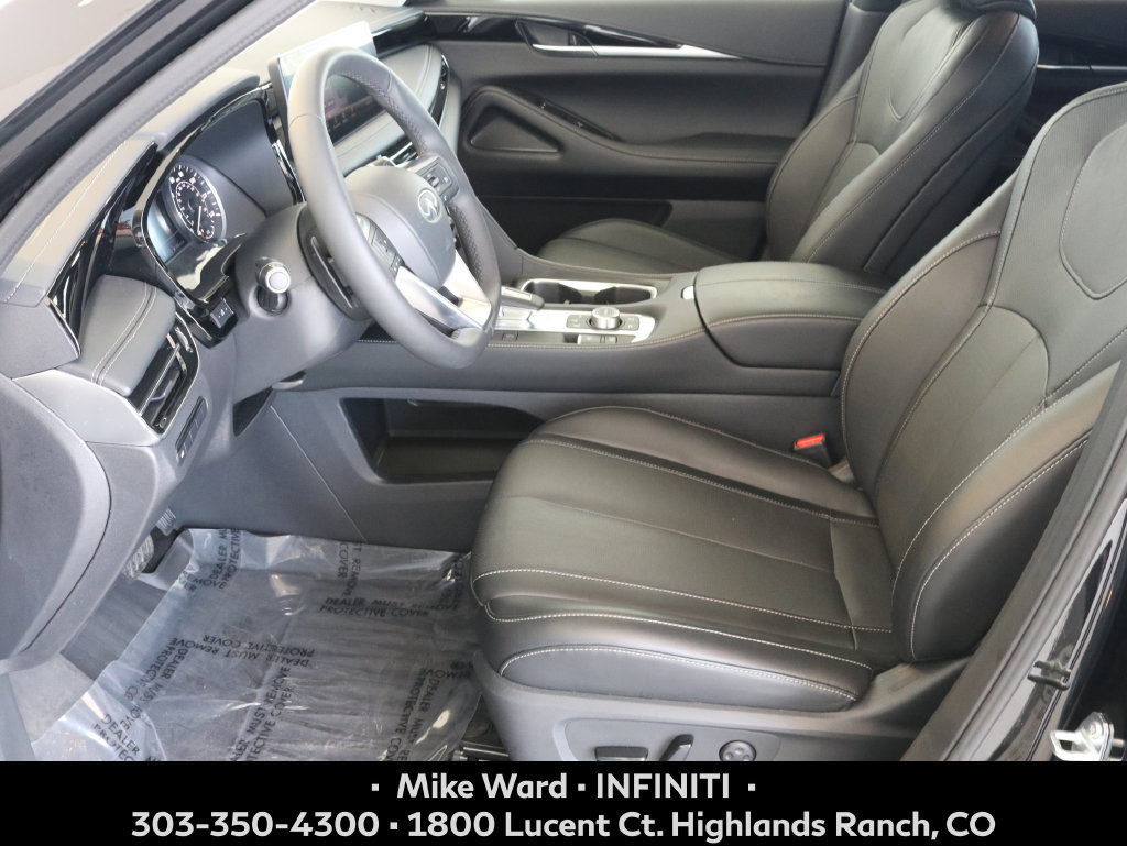 Used 2025 INFINITI QX60 Pure AWD/4WD image 7