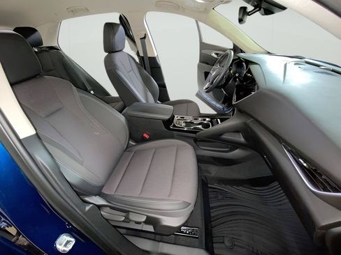 Used 2023 Buick Envision Preferred AWD/4WD image 42