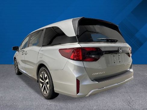 New 2026 Honda Odyssey EX-L image 6