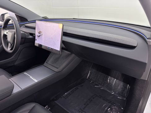 Used 2024 Tesla Model 3 Long Range image 15