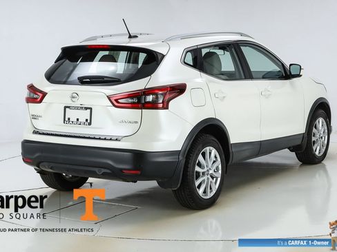 Used 2020 Nissan Rogue Sport SV w/ All-Weather Package AWD/4WD image 9
