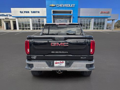 Used 2021 GMC Sierra 1500 SLT w/ SLT Premium Package image 9
