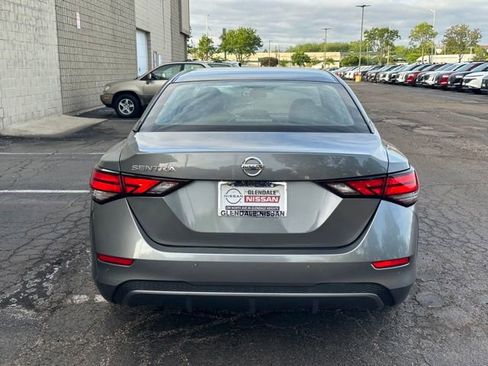 Certified 2020 Nissan Sentra S FWD image 5