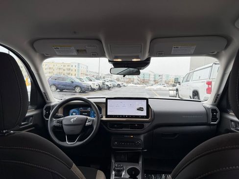 Used 2025 Ford Bronco Sport Big Bend w/ Convenience Package image 16