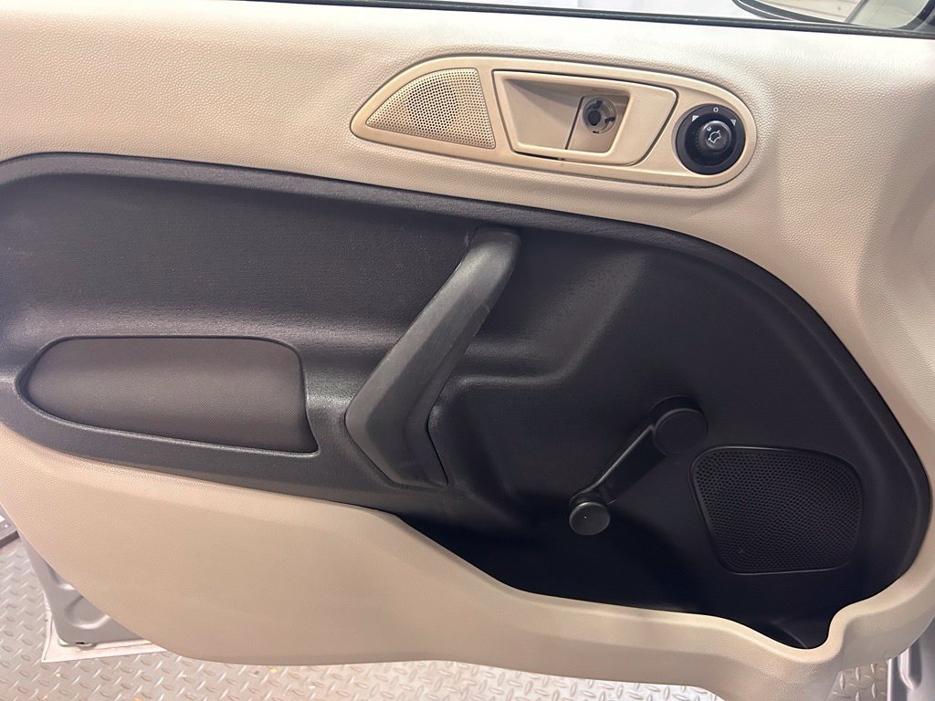 Used 2013 Ford Fiesta S FWD image 8