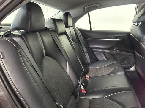 Used 2024 Toyota Camry XSE FWD image 17