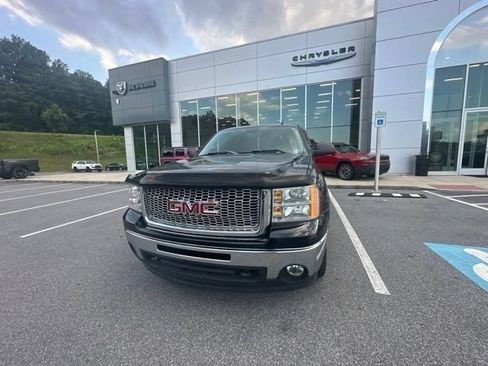 Used 2012 GMC Sierra 1500 SLE w/ Power Tech Package AWD/4WD image 8