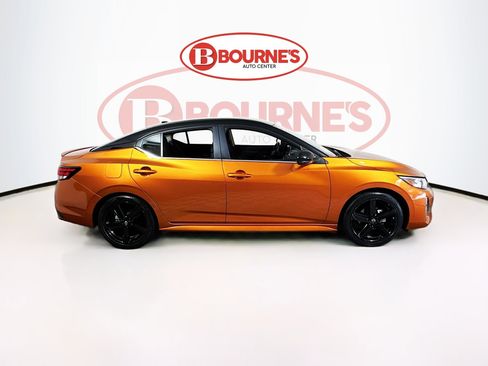 Used 2024 Nissan Sentra SR image 11